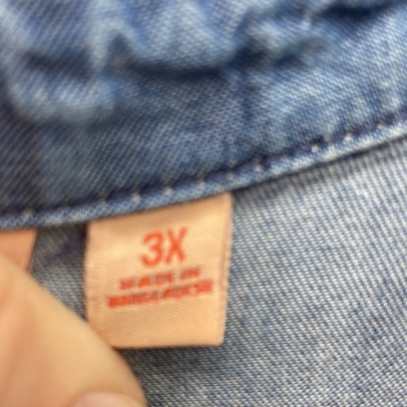 EVRI cap sleeve loose for chambray top semi casual office everyday transitional - Picture 4 of 6